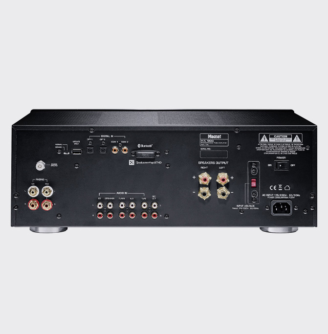 Magnat MA 900