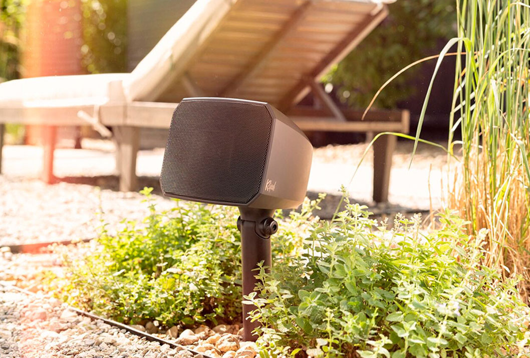 Klipsch stellt das Courtyard Außenaudio-System vor