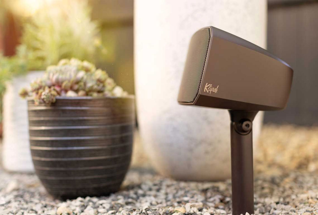 Ausrichtbare Tractrix®-Satellitenlautsprecher