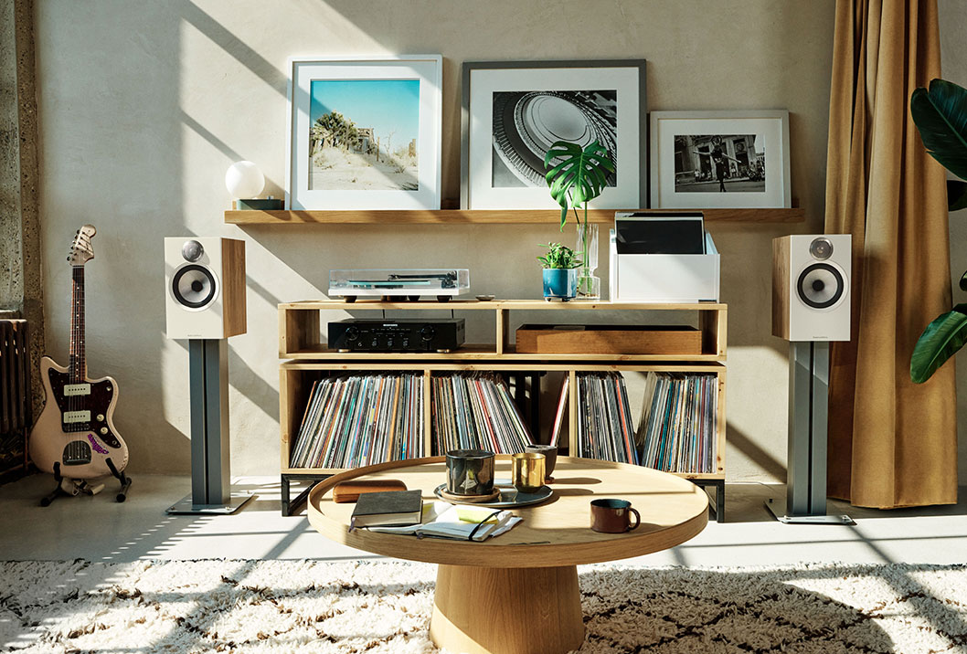 Bowers & Wilkins 606 S3